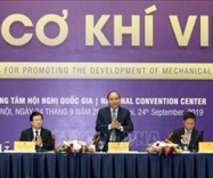 Thủ tướng Nguyễn Xuân Phúc chủ trì Hội nghị thúc đẩy phát triển ngành cơ khí Việt Nam